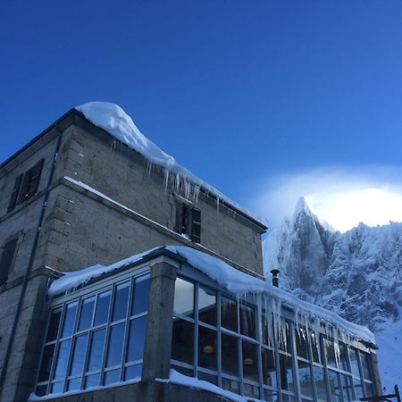 Refuge Du Montenvers Шамони Екстериор снимка
