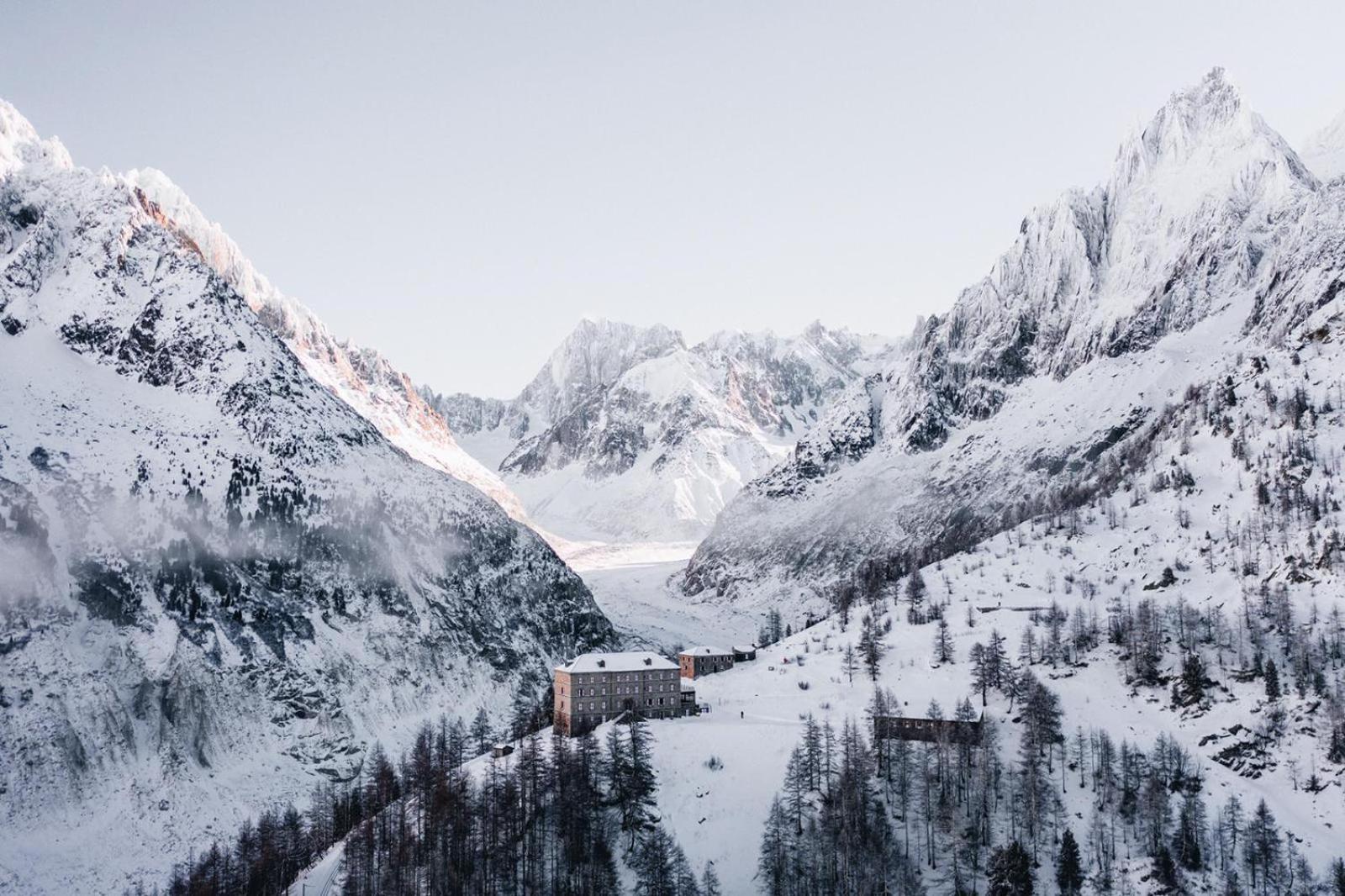 Refuge Du Montenvers Шамони Екстериор снимка
